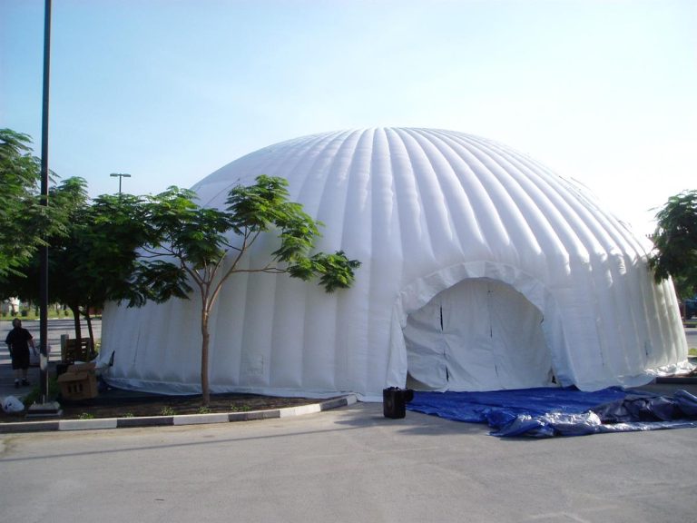 Igloo Innovations: The Rise of Inflatable Arctic Domes